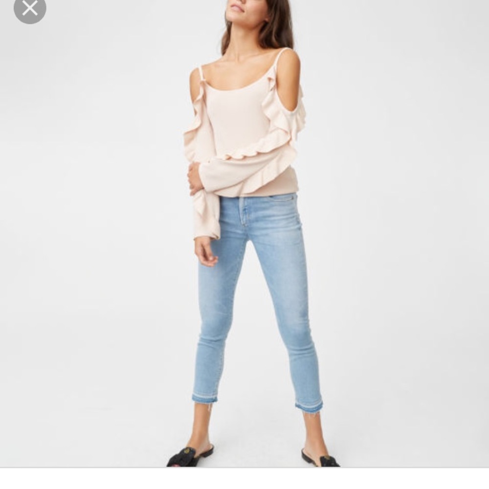 Club Monaco off shoulder sweater 💜